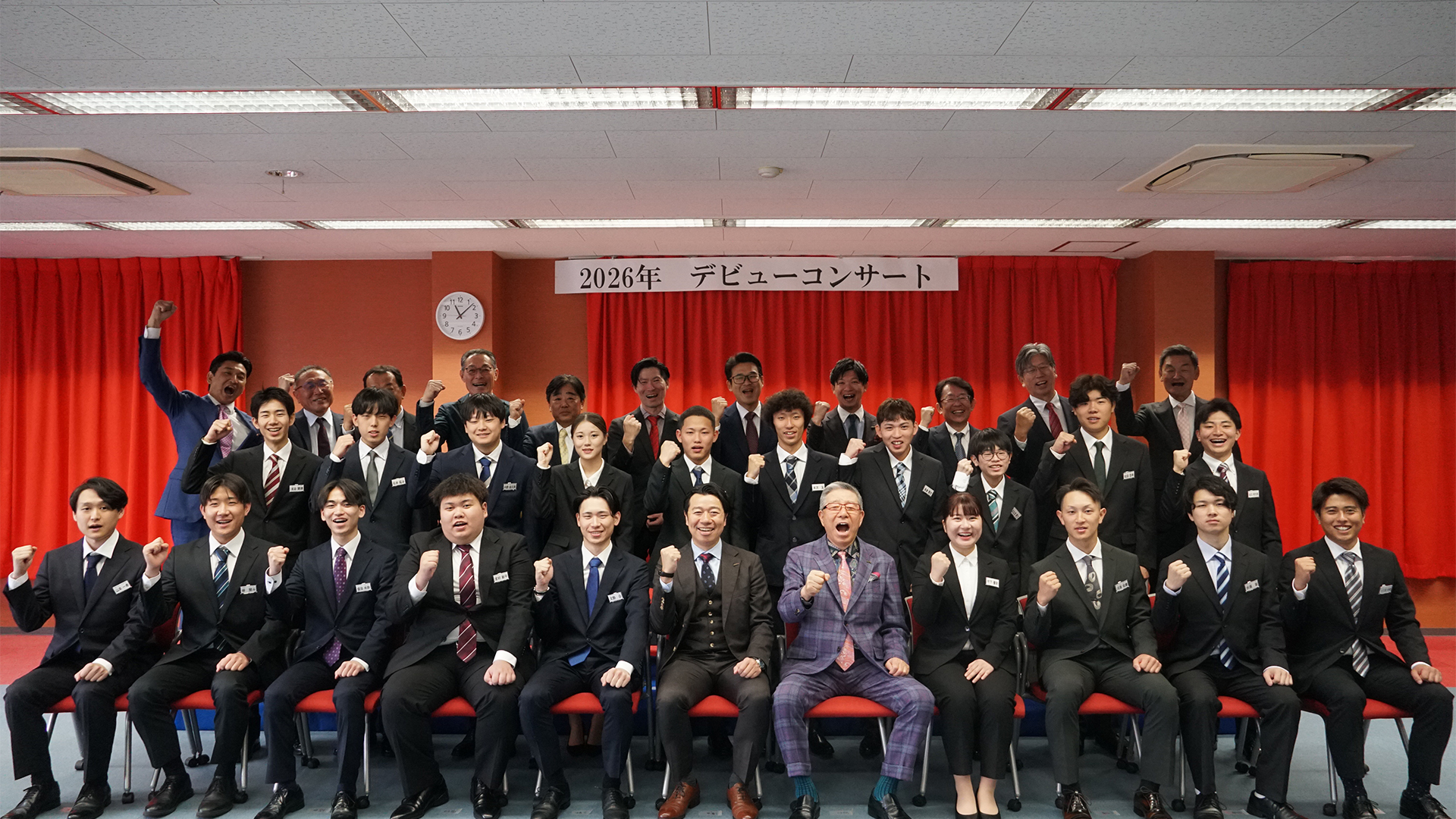 登れない坂はない。挑み、成長する新人19名の第一歩！